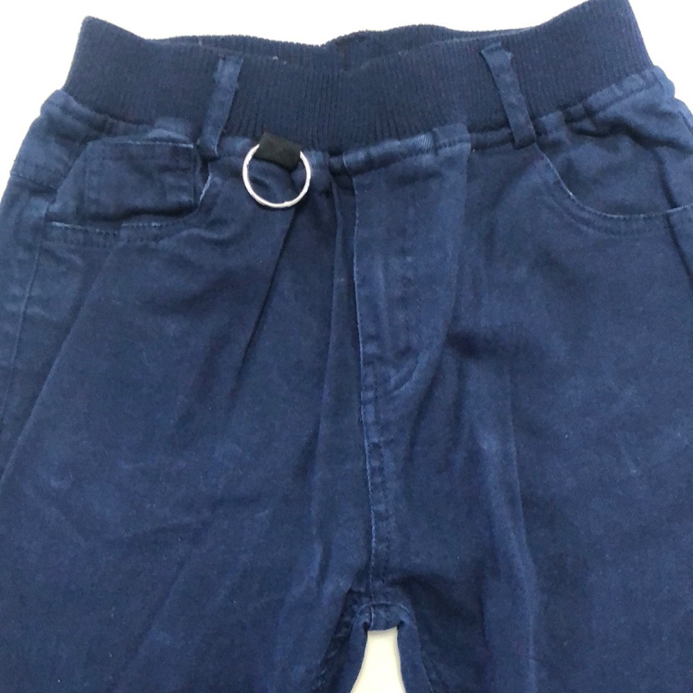 Boys size 7 BYCR pants.